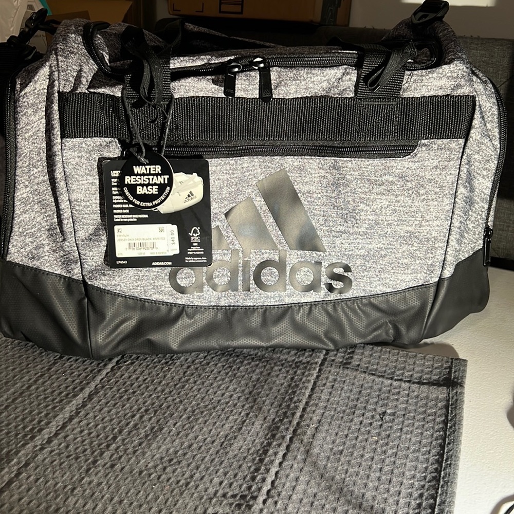 Adidas Defender IV Small Duffel “Adidas Gum Bag”